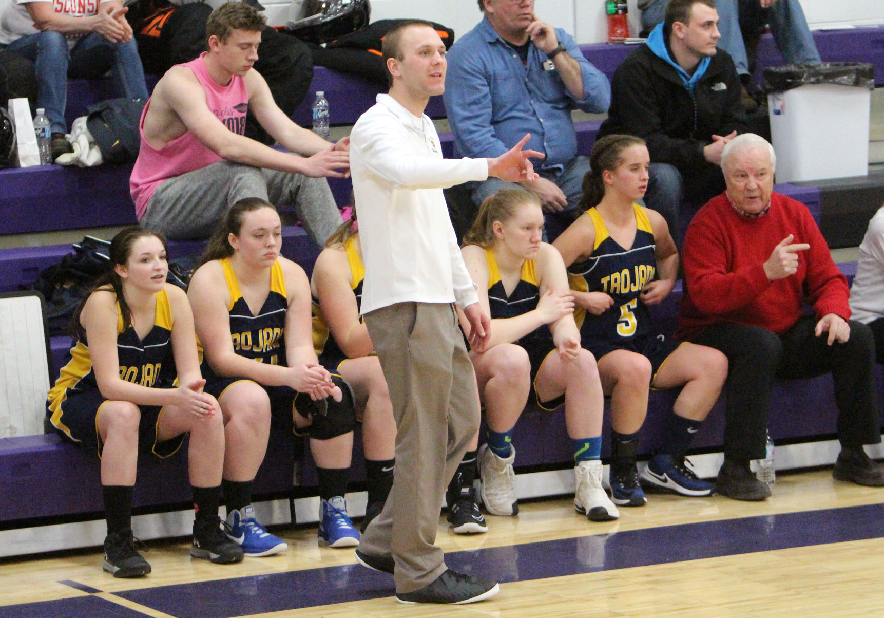 New Auburn at Lake Holcombe girls basketball 2-13-18